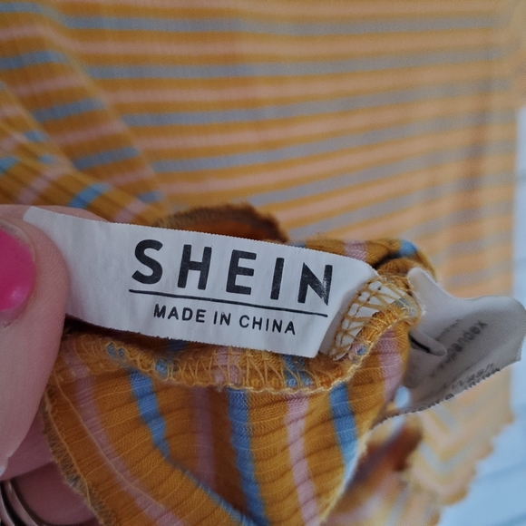 SHEIN Yellow Striped Daisy Embroidered Cropped Tshirt Size Medium - Picture 9 of 11